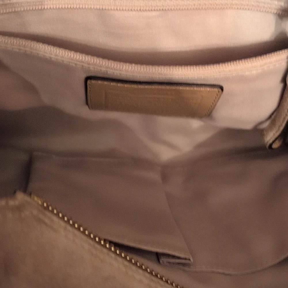 Coach Tan Leather Shoulder Bag - Picture 8 of 8